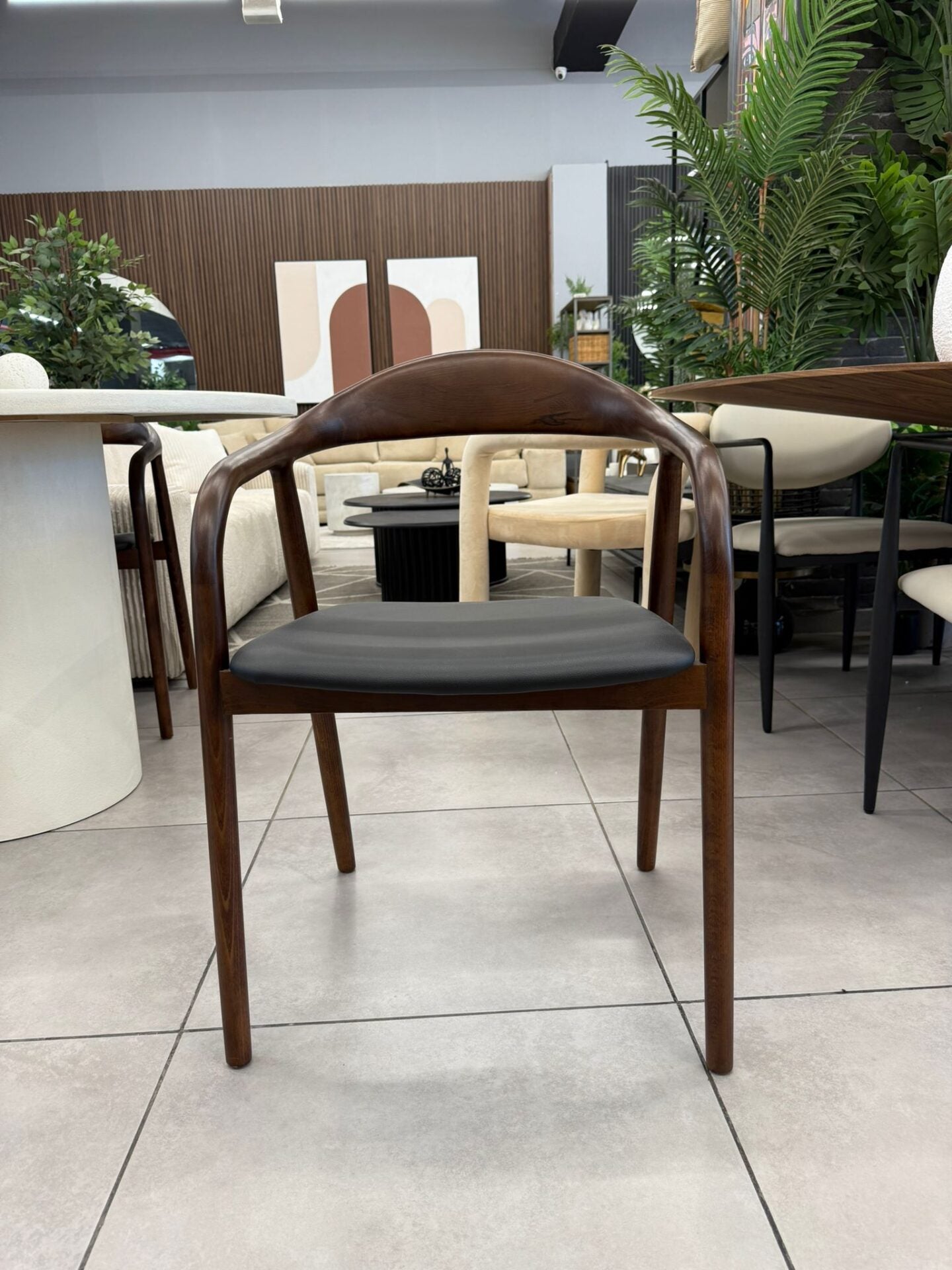 כיסא אוכל דגם ״Jord"