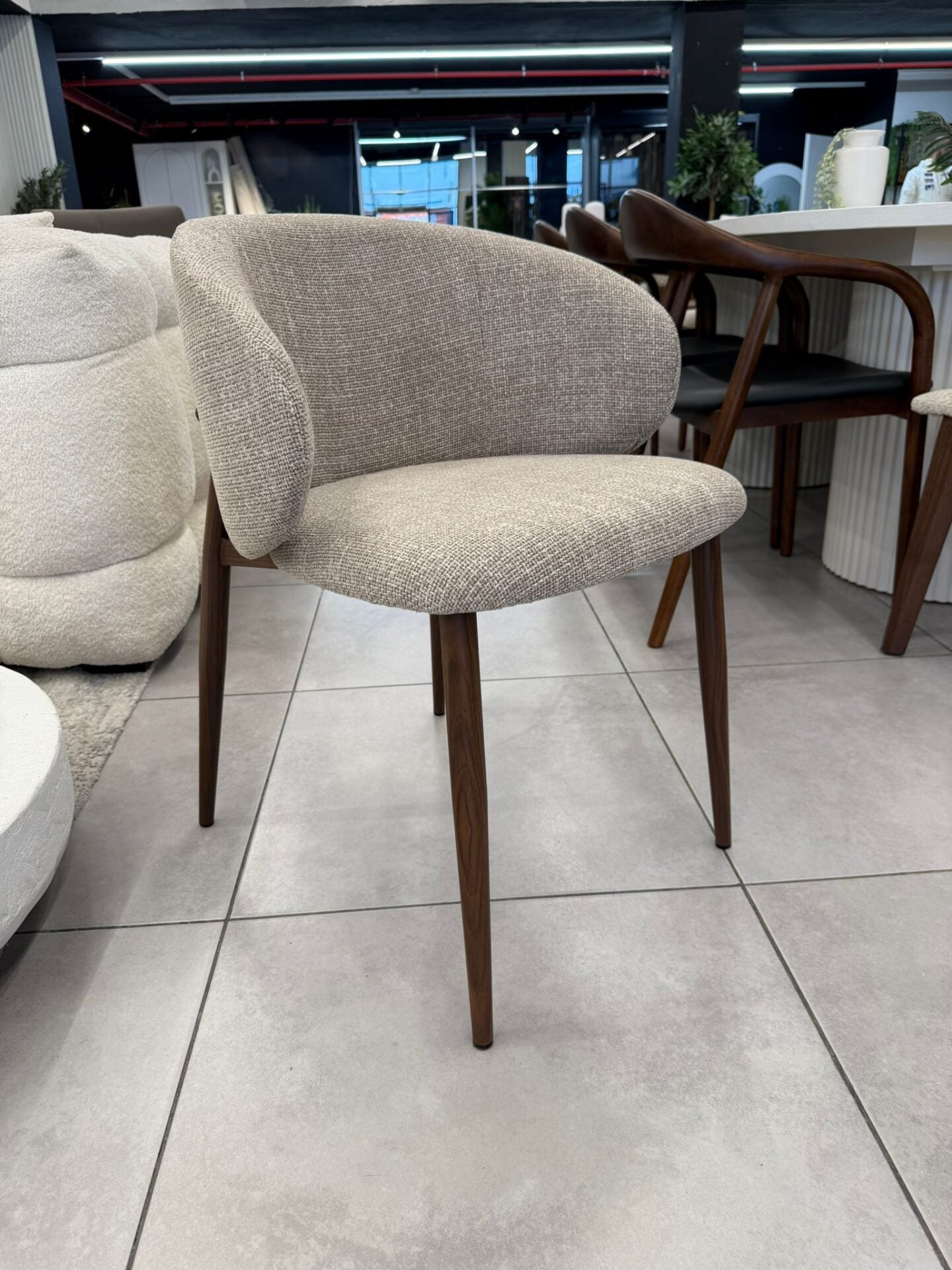 כיסא מעוצב דגם ״SL"