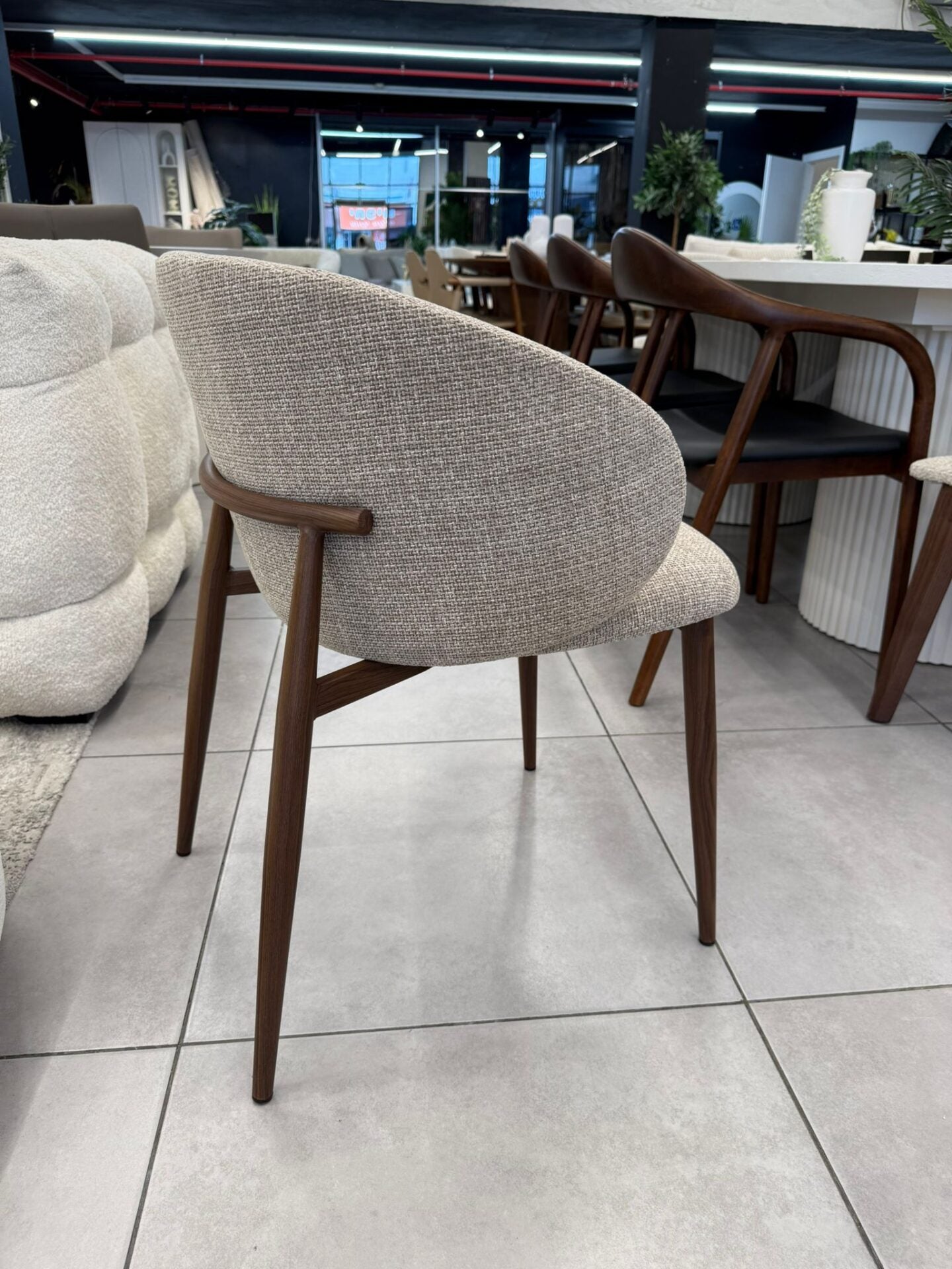 כיסא מעוצב דגם ״SL"