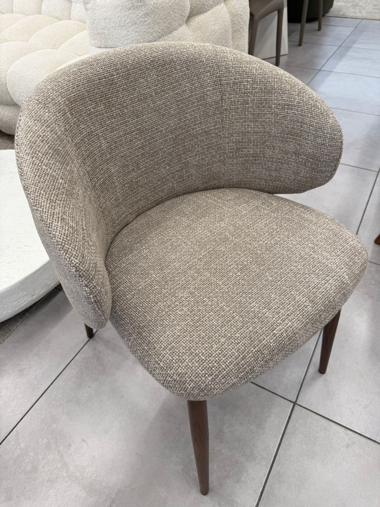 כיסא מעוצב דגם ״SL"