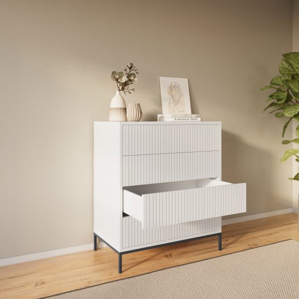 קומודה דגם "לי"