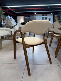 כיסא דגם ״אטלס״