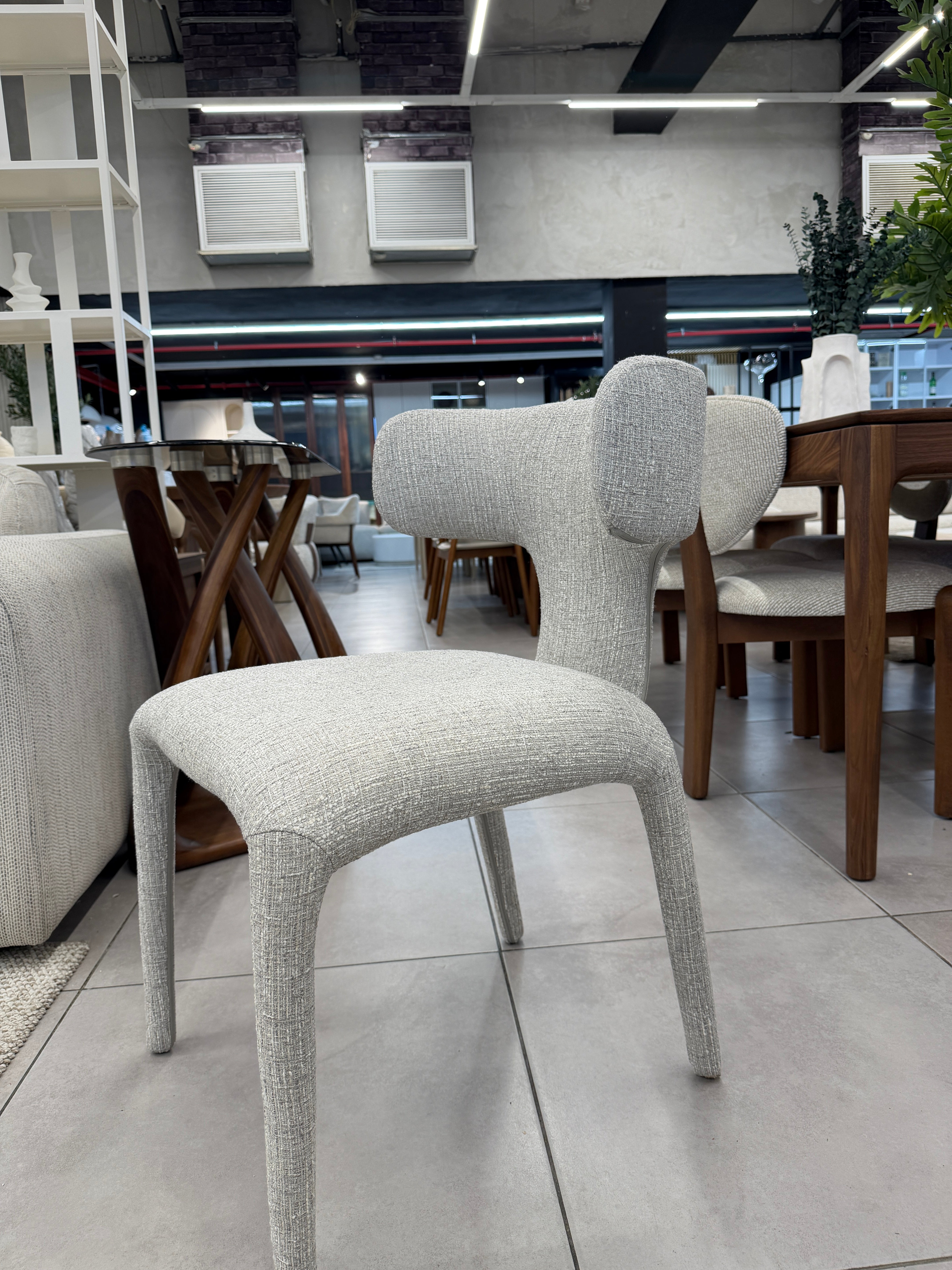 כיסא דגם ״גיל״