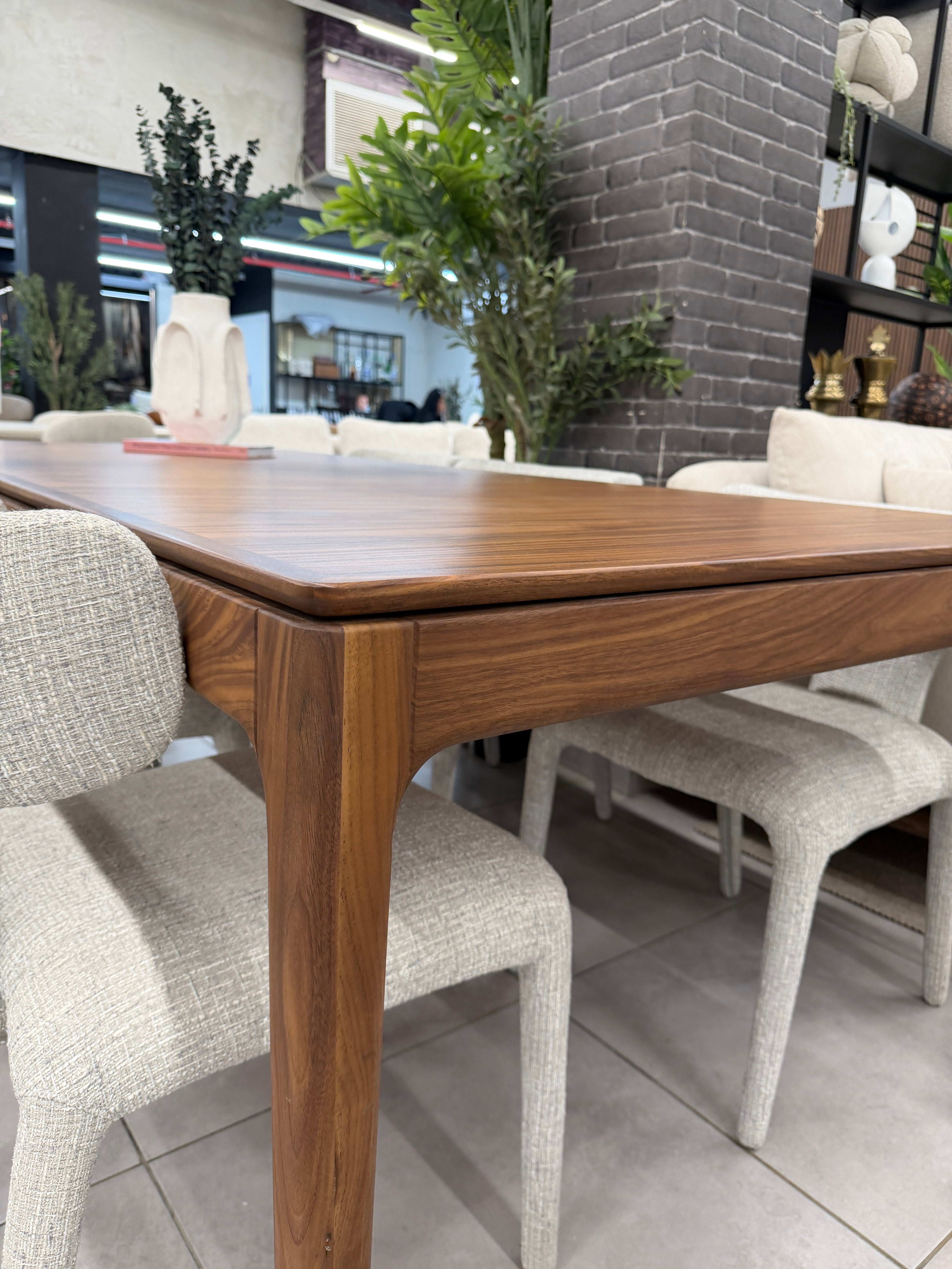 פינת אוכל ״הראל״