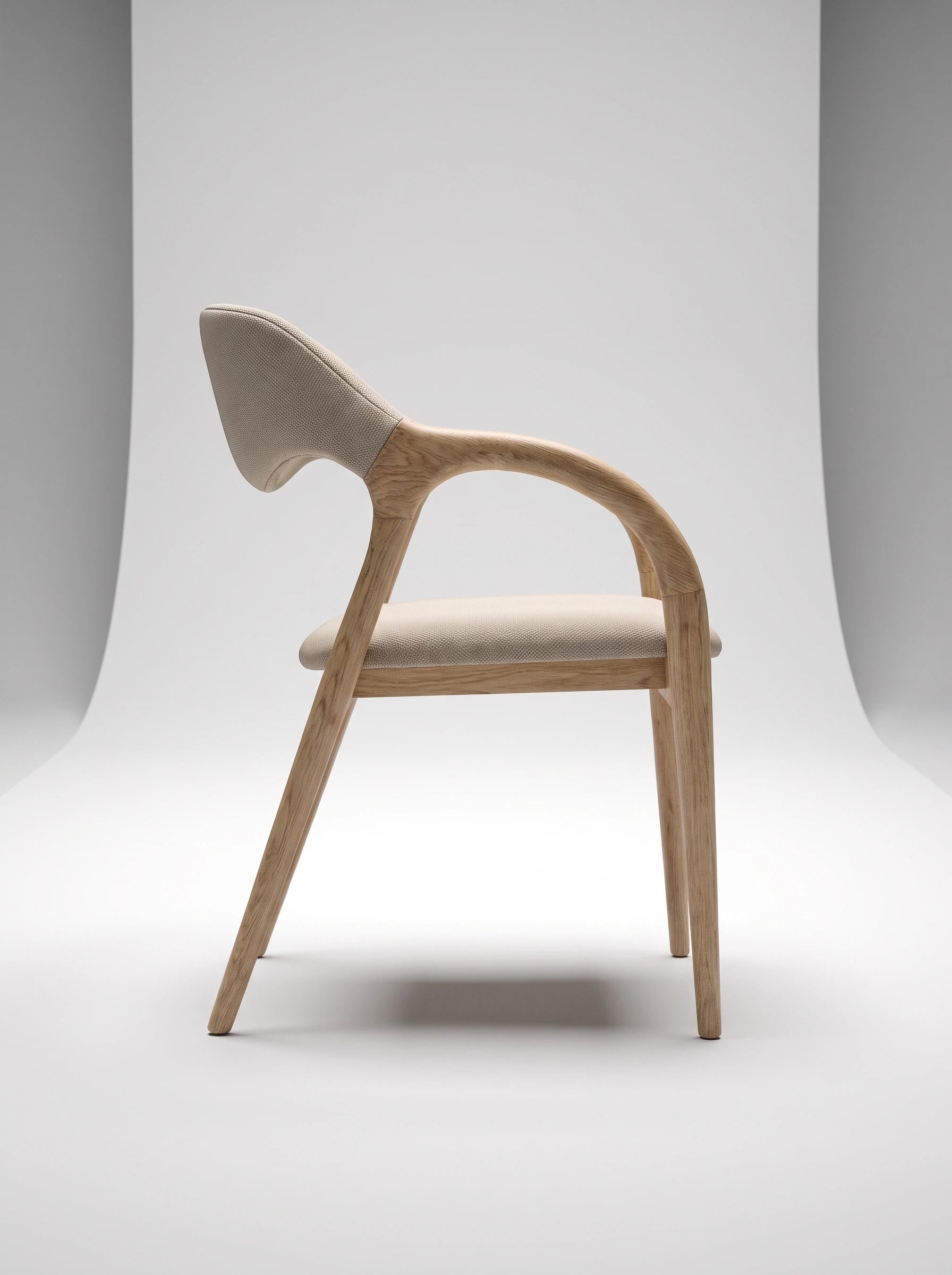 כיסא אוכל ATLAS | Use the uploaded product image as the exact product reference.