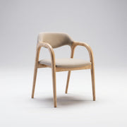 כיסא אוכל ATLAS | Use the uploaded product image as the exact product reference.