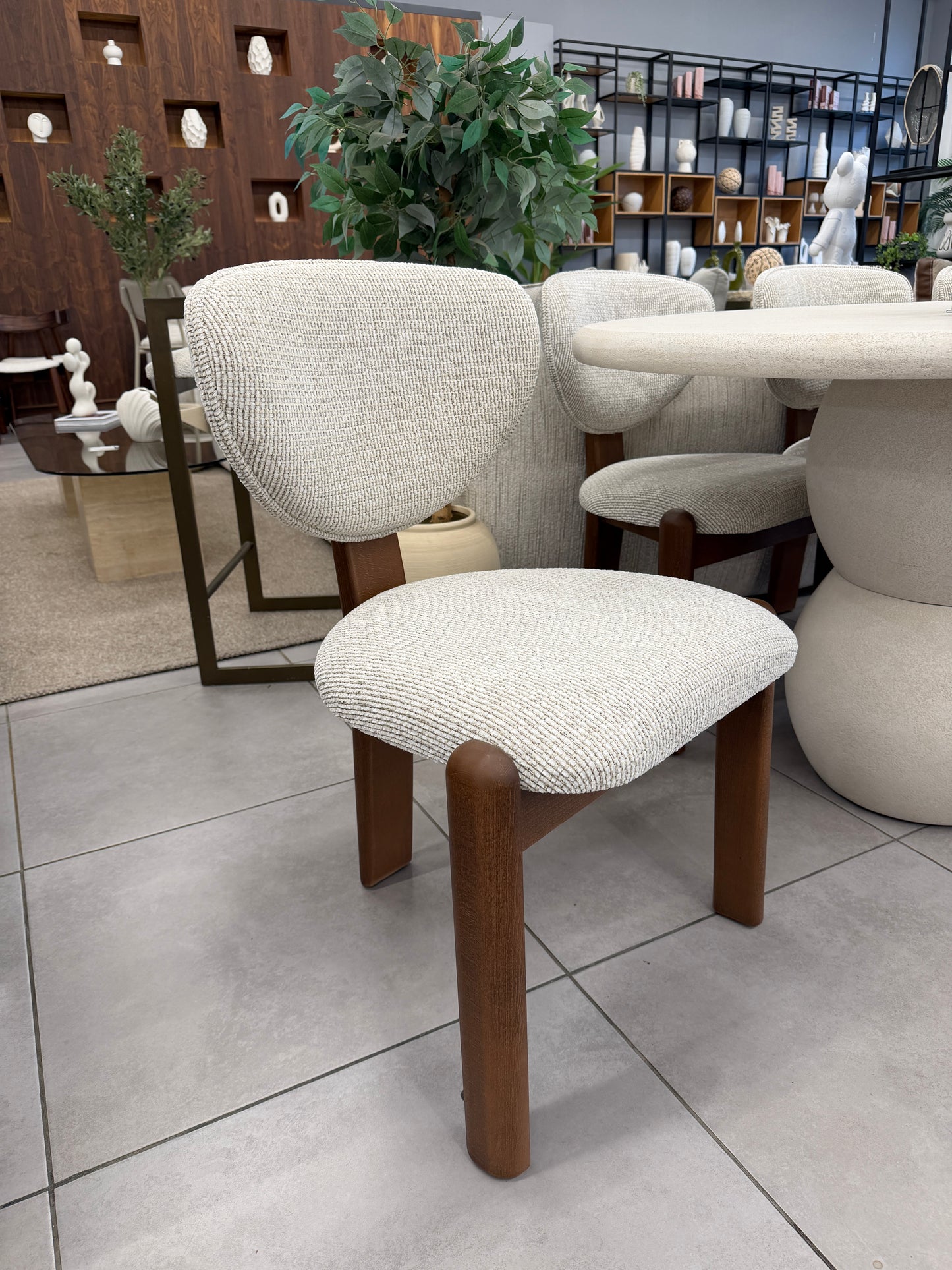 כיסא דגם ״טרה״