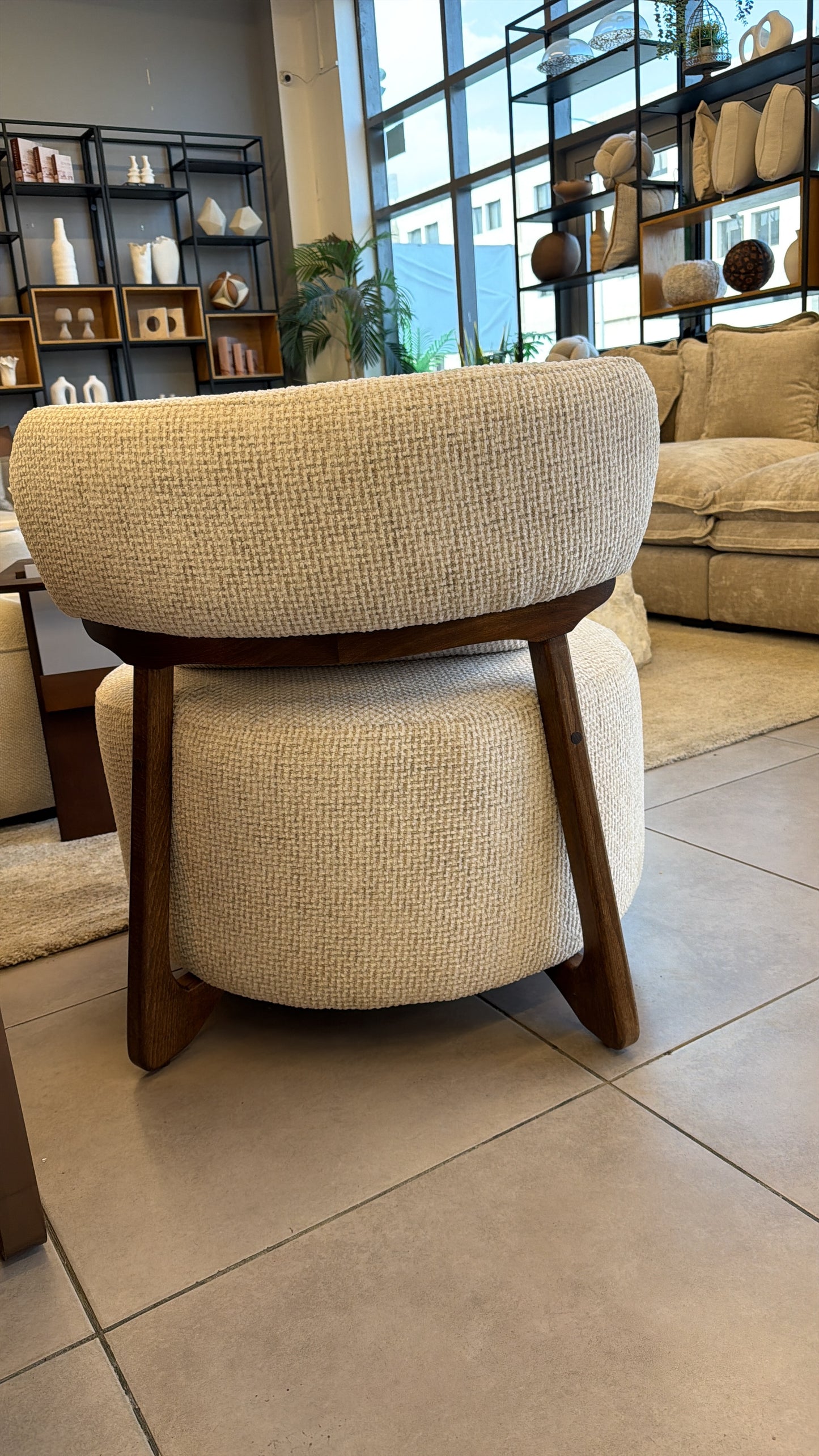 כורסא דגם ״קאלי״