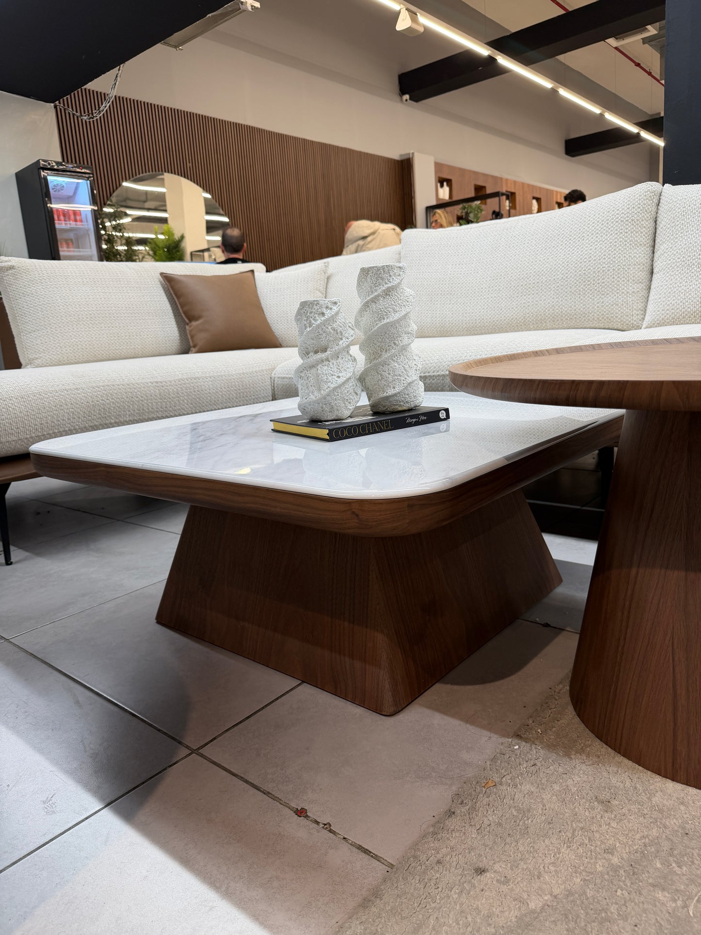 זוג שולחנות סלון ״סול״