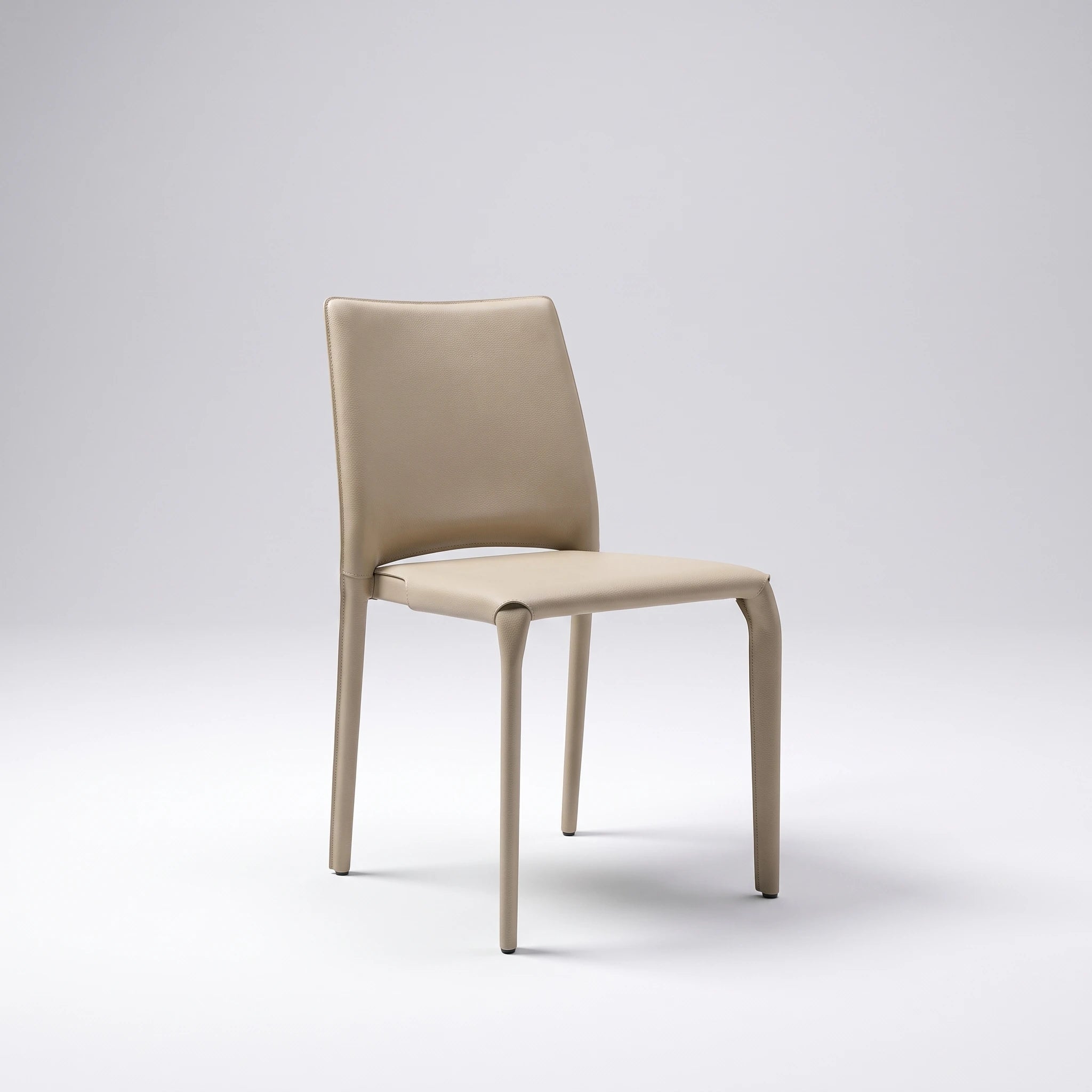 כיסא אוכל MILA | Use the uploaded product image as the exact product reference.