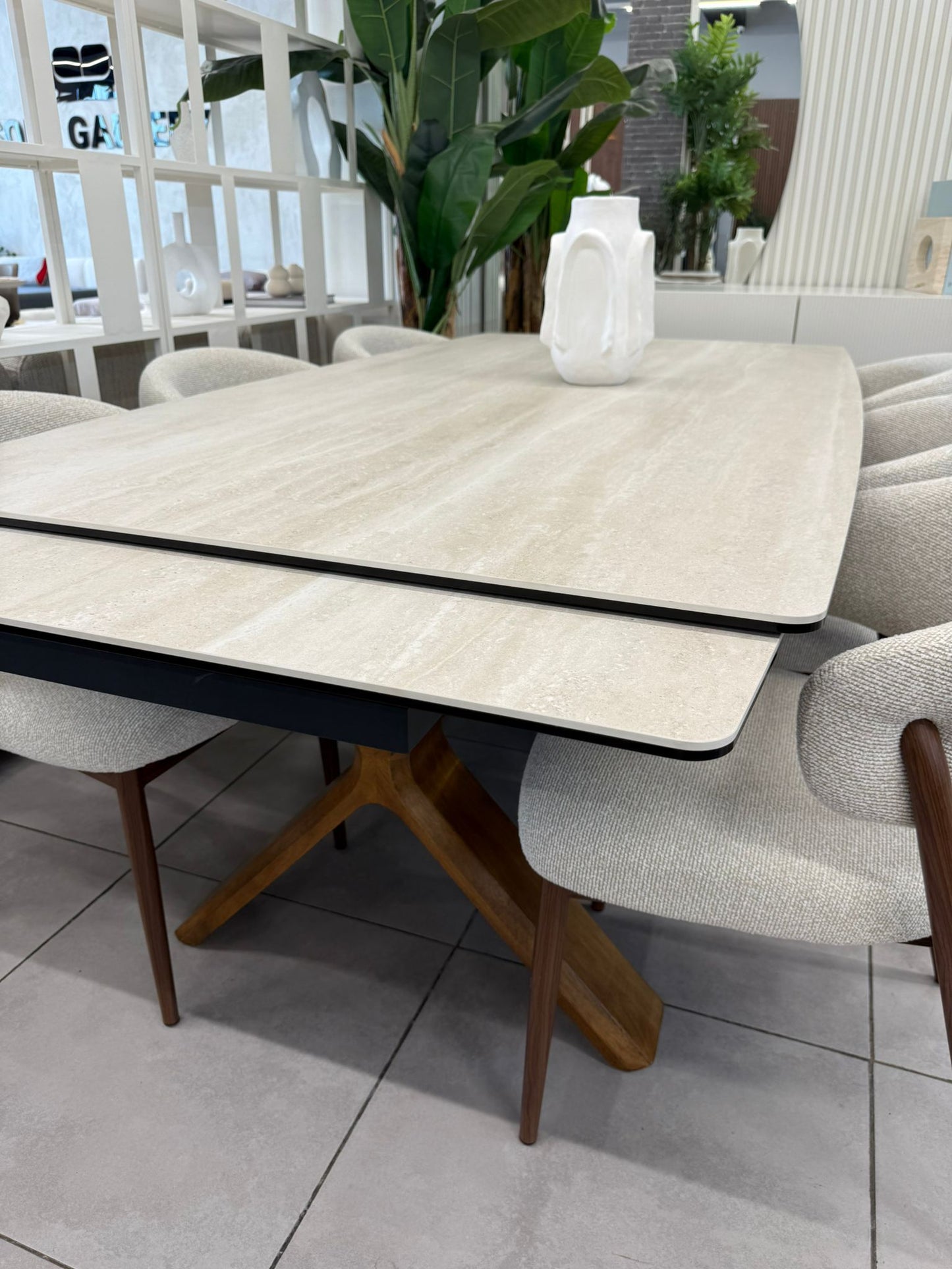 פינת אוכל "מרוול"