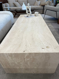 שולחן סלון "טרוונטין"