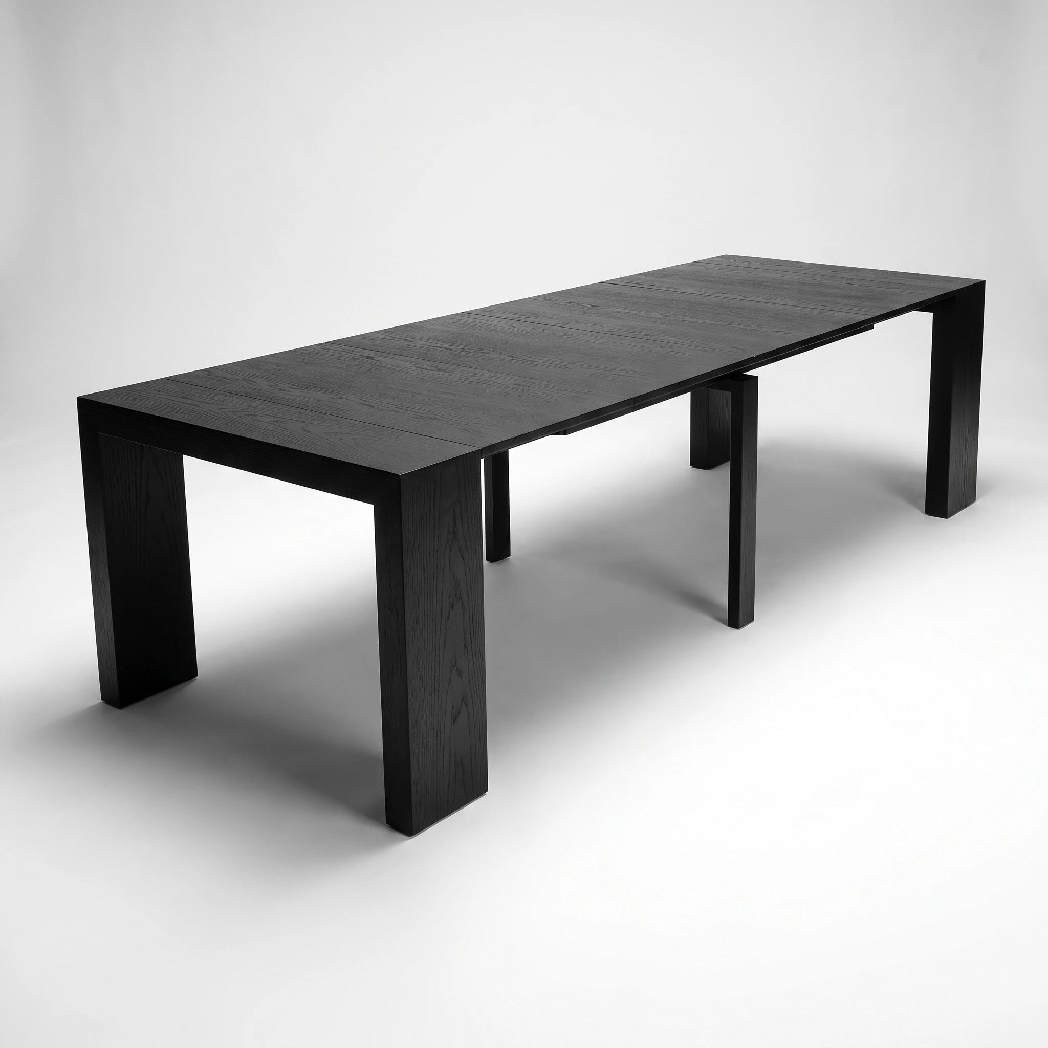 קונסולה נפתחת לפינת אוכל | Use the uploaded product image as the exact product reference.